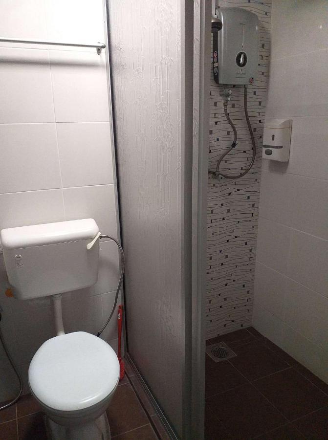 D Riverside Inn ملقا المظهر الخارجي الصورة